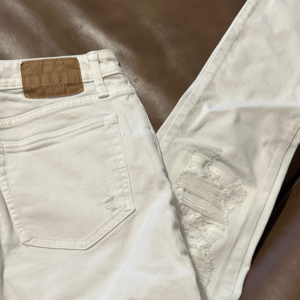 American Eagle Outfitters Cream Slim Straight Jeans